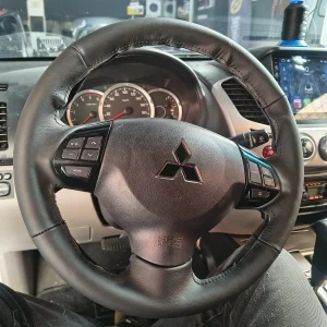Revestimento de volante Mitsubishi Lancer, Pajero e L200