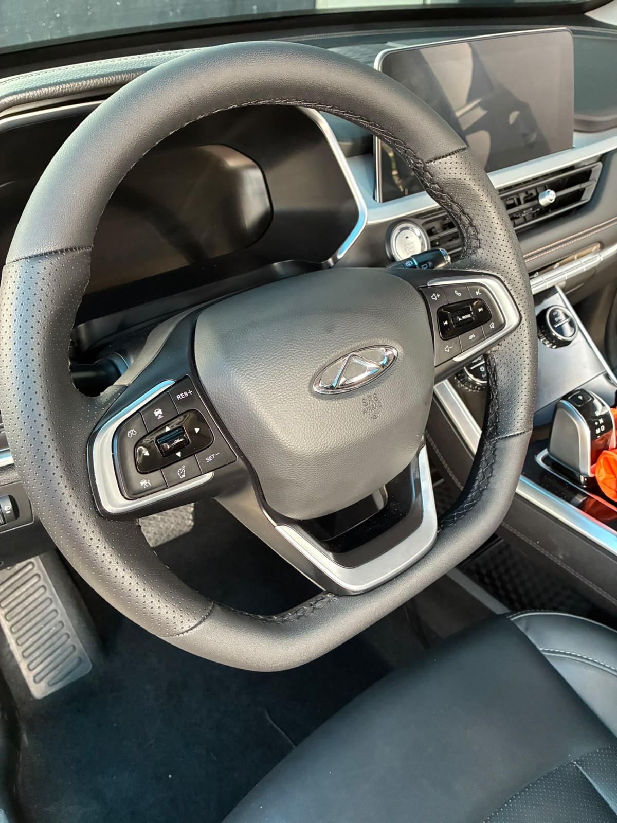 Volante Chery Tiggo 7 revestido em Auto Cron