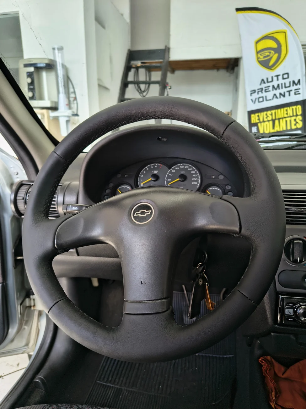 Classic • couro • revestimento Auto Premium Volante
