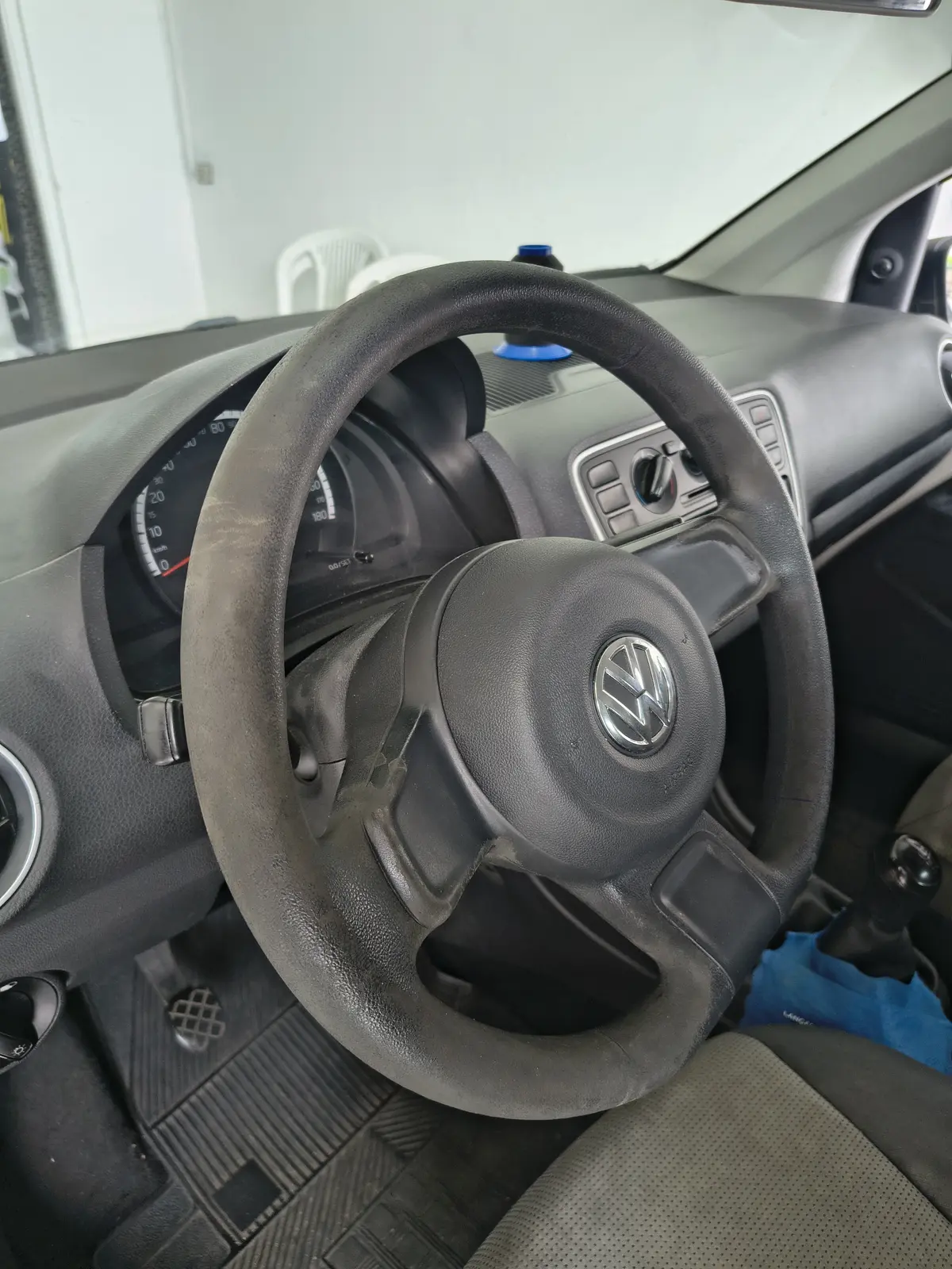 Volante do Up antes do serviço